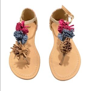 Wild Diva Lounge Livia-126 Mixed Media Pom Pom Tribal Sandal T-Strap Siz…